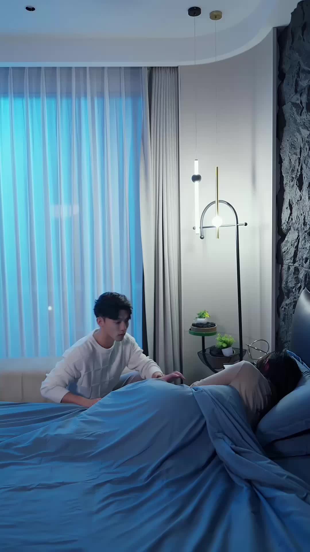 Tập 17 - Cám Dỗ Trong Đêm